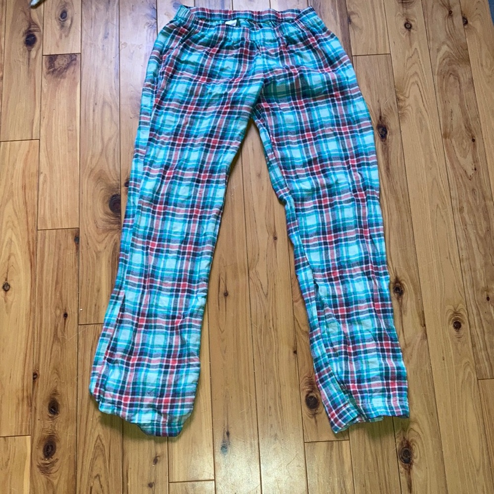 Patterned pajama pants